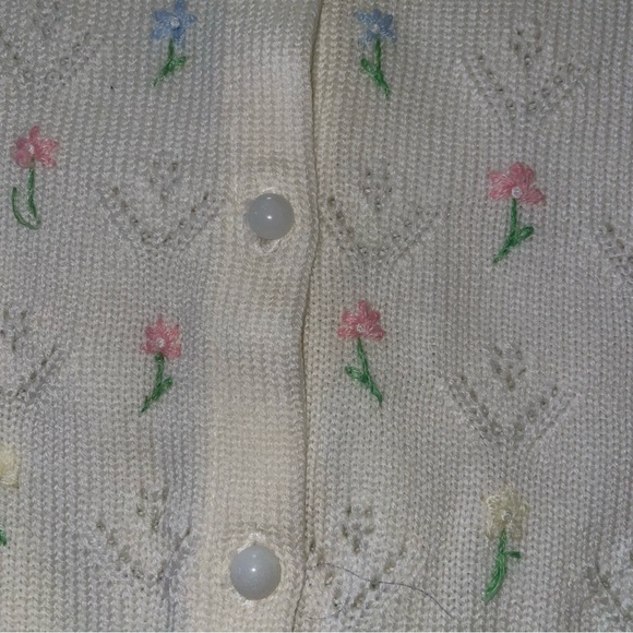 VINTAGE GIRLS LARGE 6X CARDIGAN BUTTON SWEATER - Picture 4 of 10